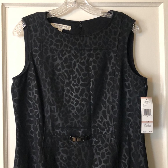Evan-Picone Black Leopard Sheath Dress Structured Lined Buckle Detail LBD 12 NEW - Picture 3 of 14